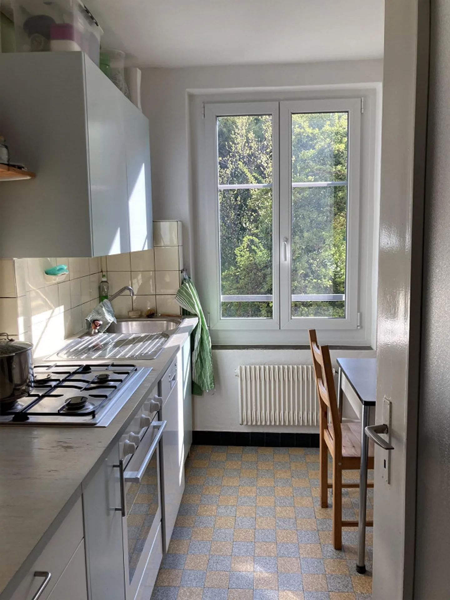 Zwei schöne, helle WG-Zimmer im Seefeld zu vermieten - Photo 2 of 5