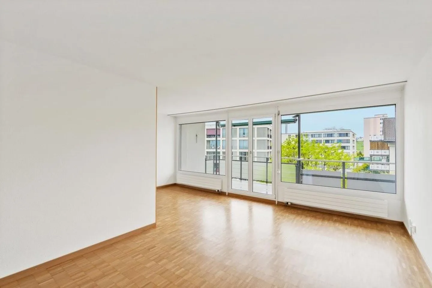 Familienfreundliches Zuhause mit Grünblick - Foto 4 von 9