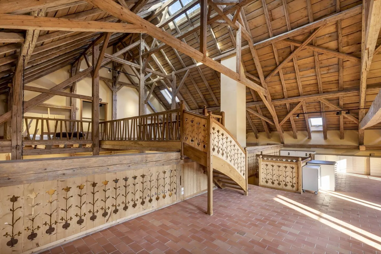 Magnifica residenza ristrutturata del XIX secolo - Foto 2 di 13