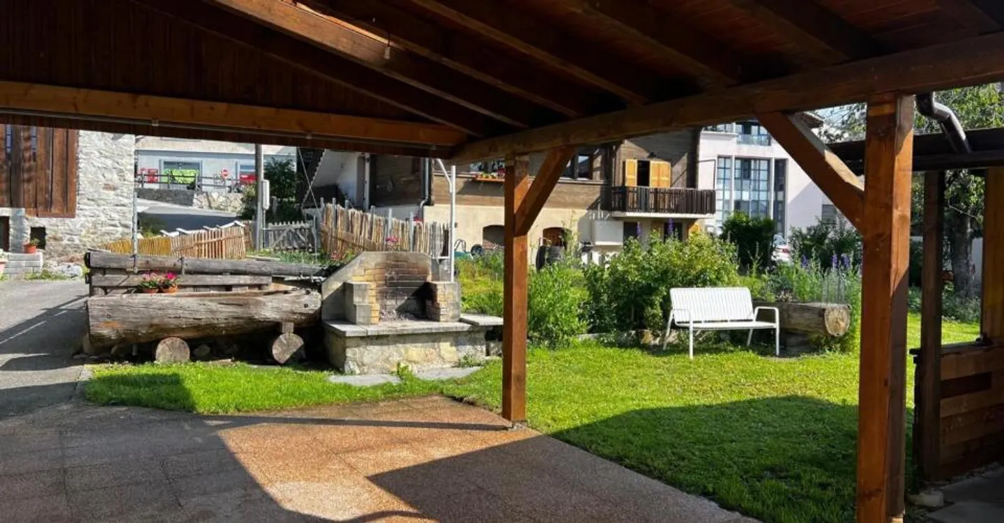 Charming sunny detached house in Botyre (Ayent), Valais canton - Photo 11 of 12