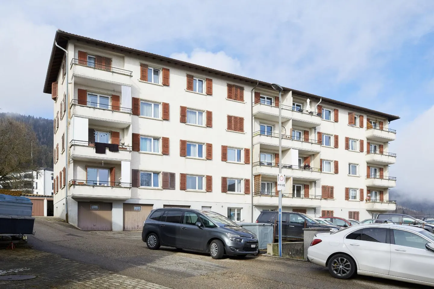 Renoviertes Apartment in Aux Geneveys - Foto 10 von 11