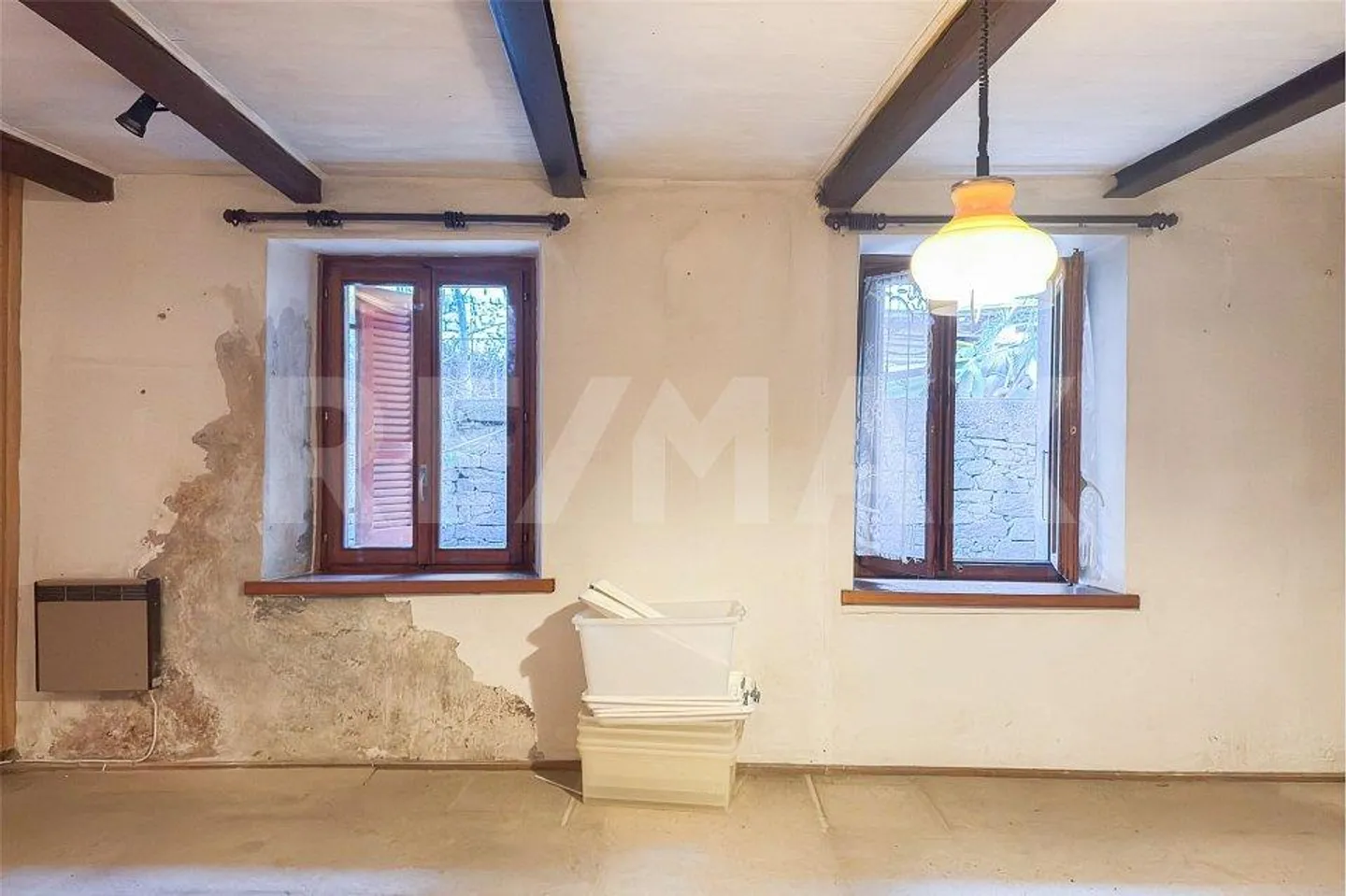 Maison tessinoise à rénover - Photo 10 sur 13