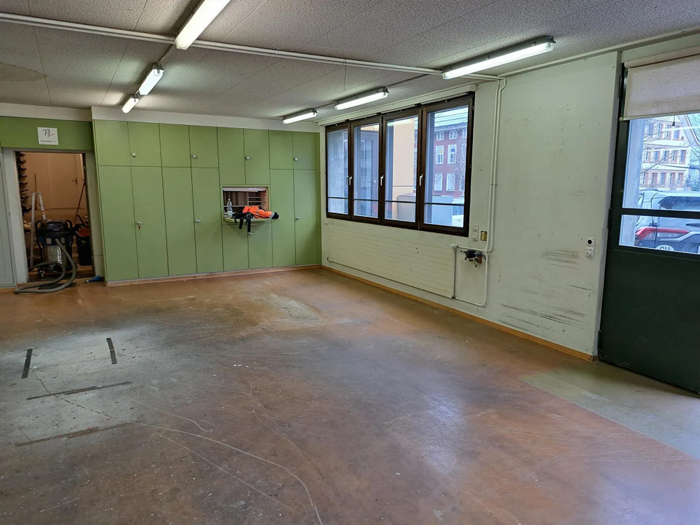 Lager-/Gewerberaum mit bequemem, ebenerdigem Zugang - Foto 4 von 4