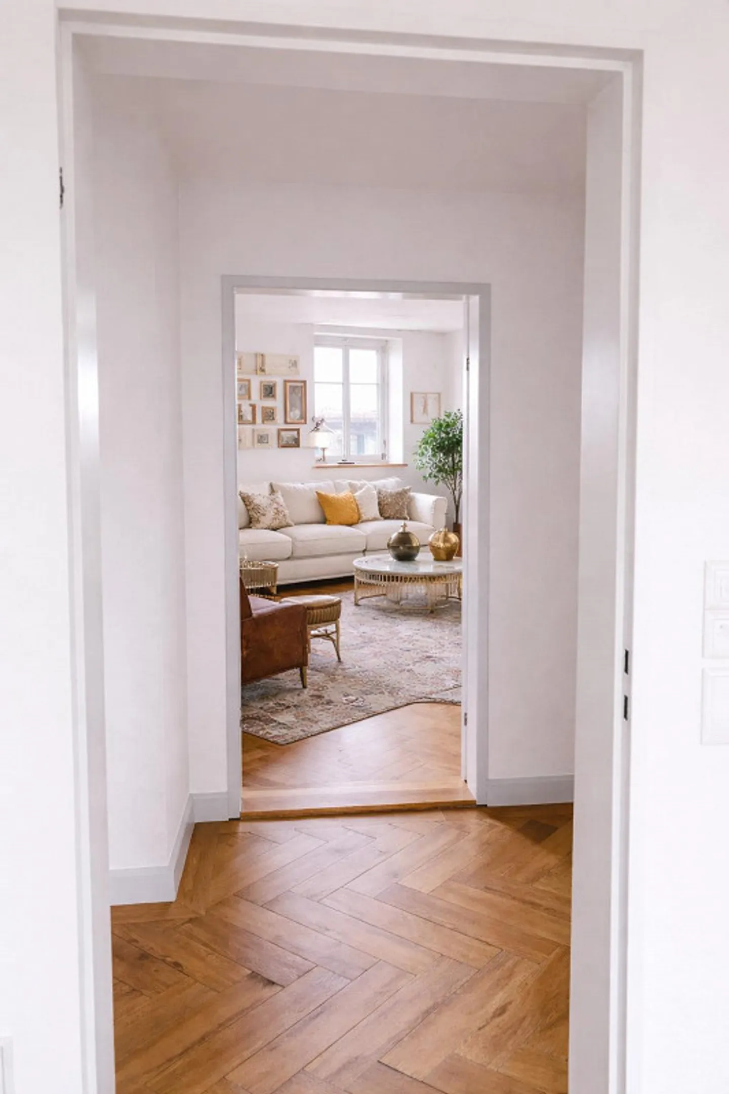 A jewel above the rooftops of Weissenbühl - Photo 7 of 13