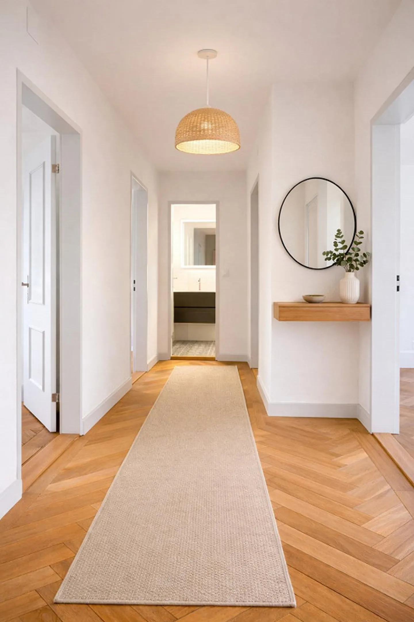 A jewel above the rooftops of Weissenbühl - Photo 8 of 13