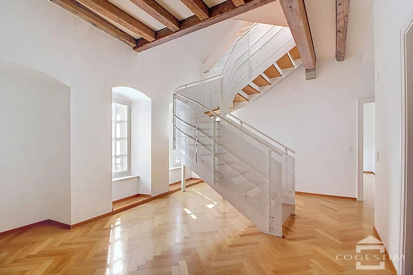 Ultimo piano 6.5 stanze - Foto 8 di 13