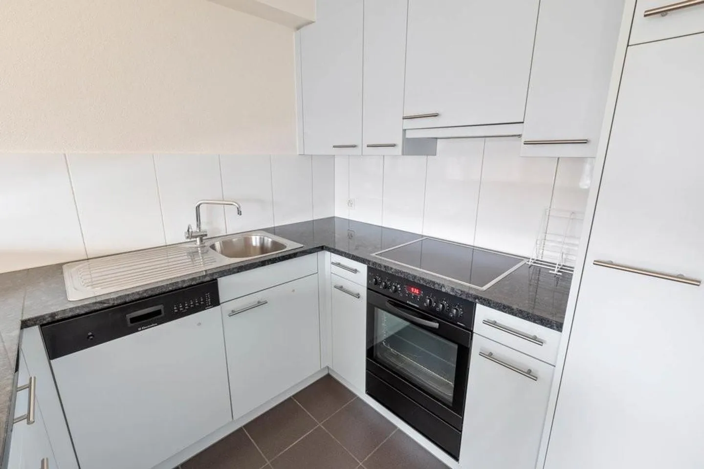 Godetevi la pace e la vicinanza alla natura in una posizione privilegiata - Foto 2 di 8