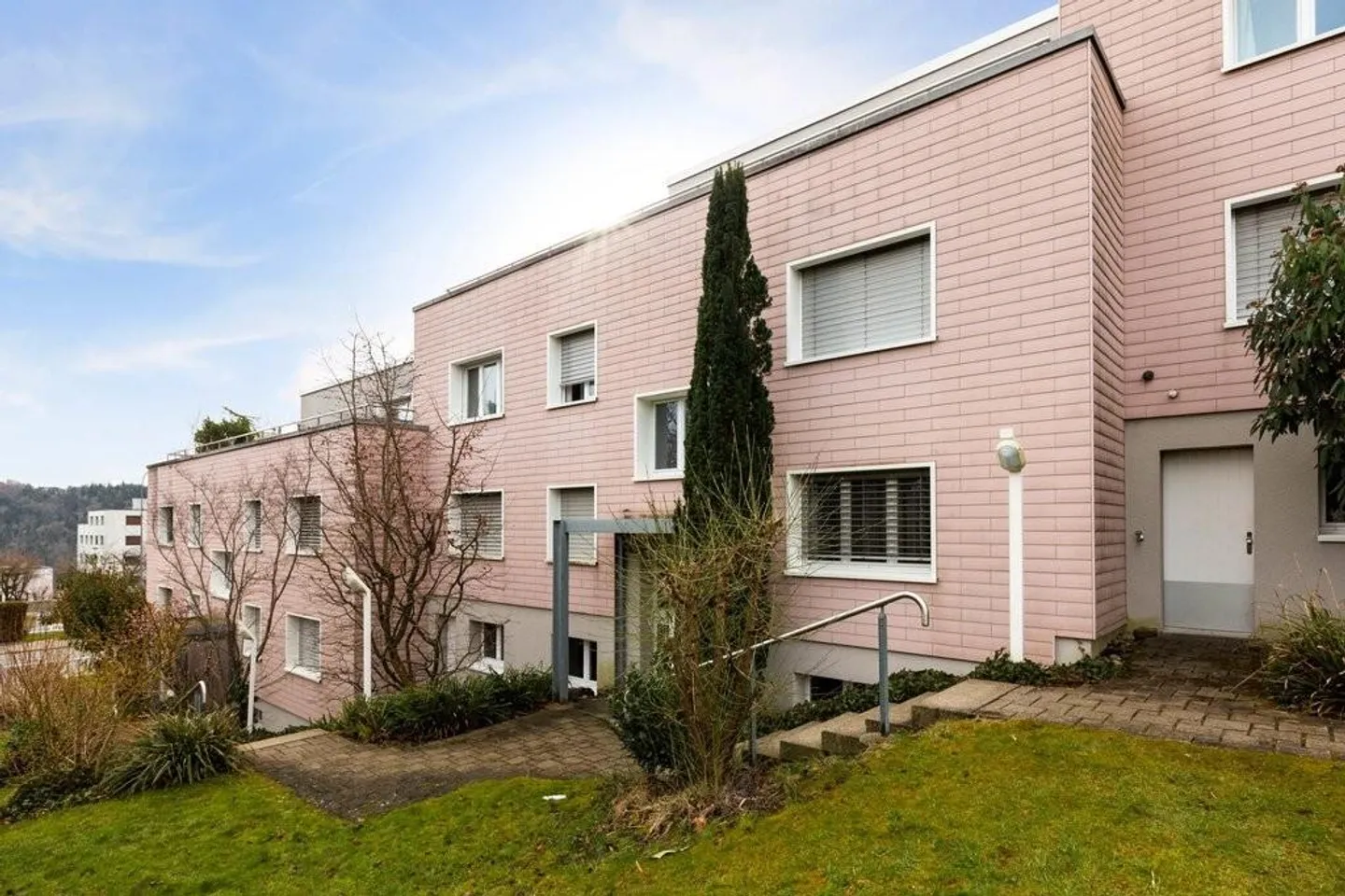 Godetevi la pace e la vicinanza alla natura in una posizione privilegiata - Foto 1 di 8