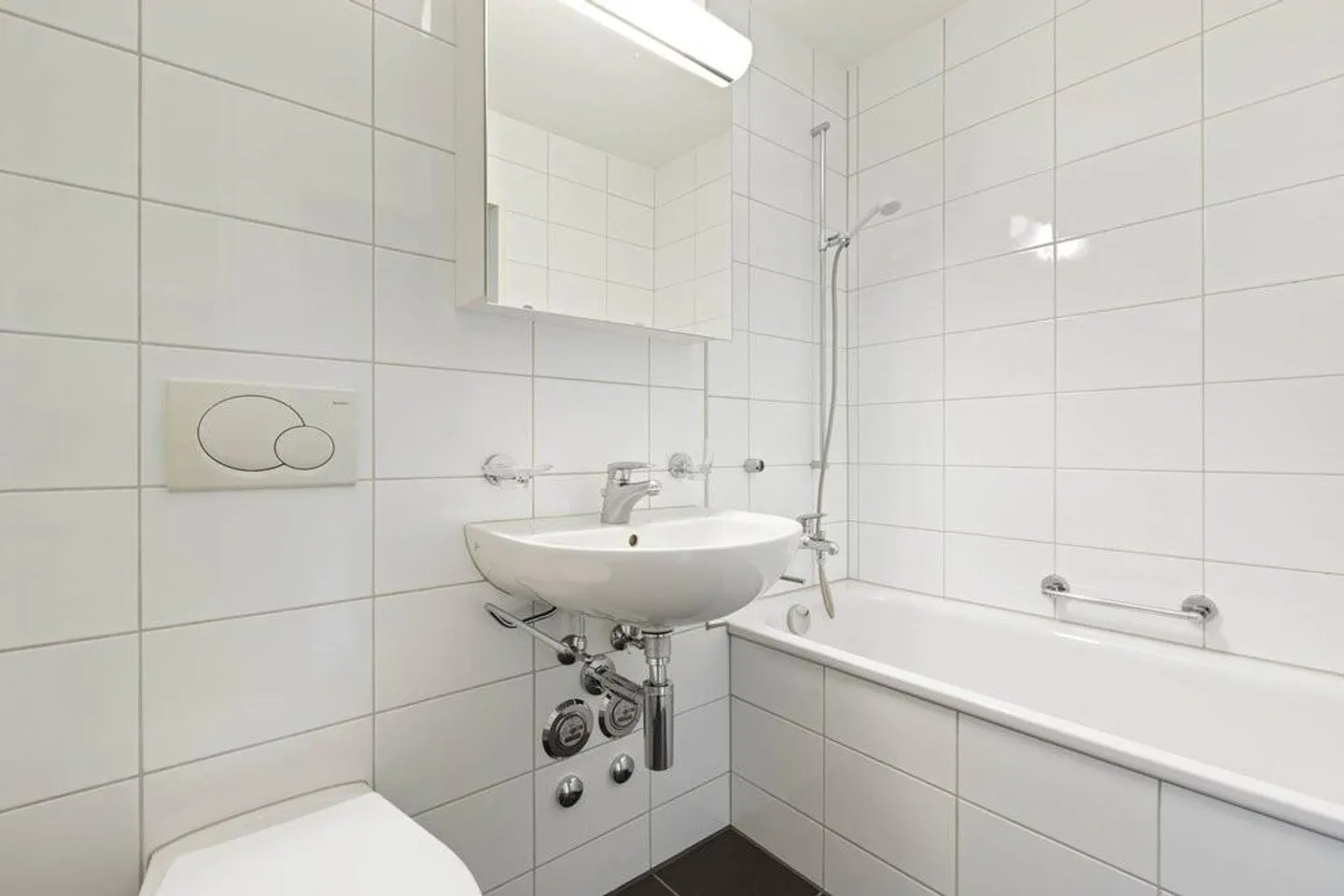 Godetevi la pace e la vicinanza alla natura in una posizione privilegiata - Foto 3 di 8