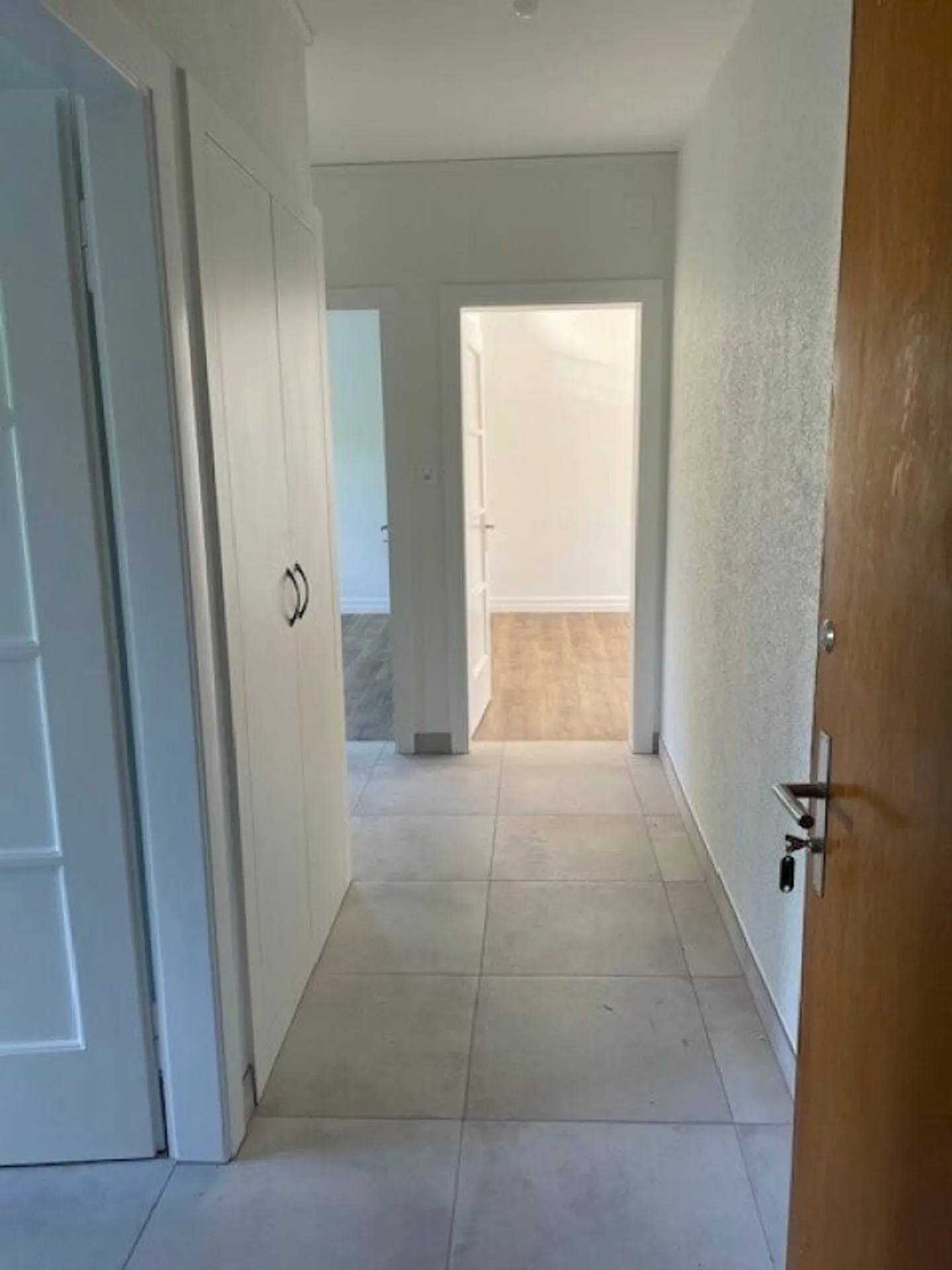 Appartamento in affitto - Foto 5 di 8