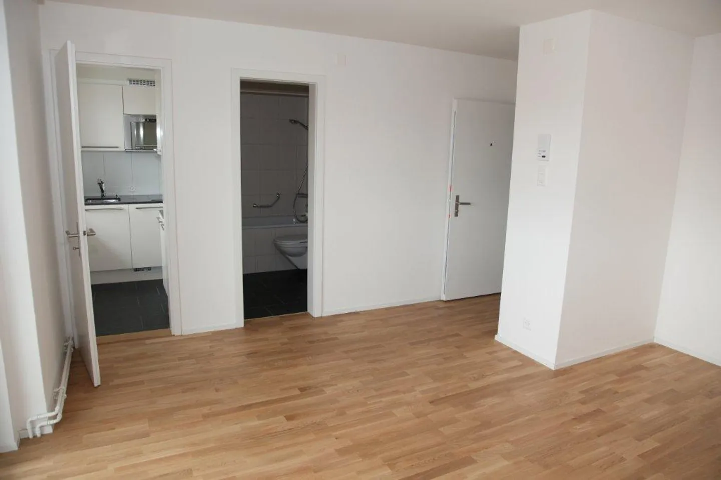 Charmantes Studio mit Balkon in Wabern - Foto 2 von 6