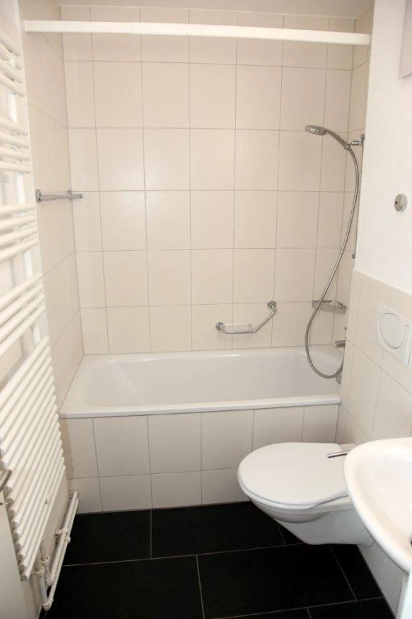 Charmantes Studio mit Balkon in Wabern - Foto 6 von 6