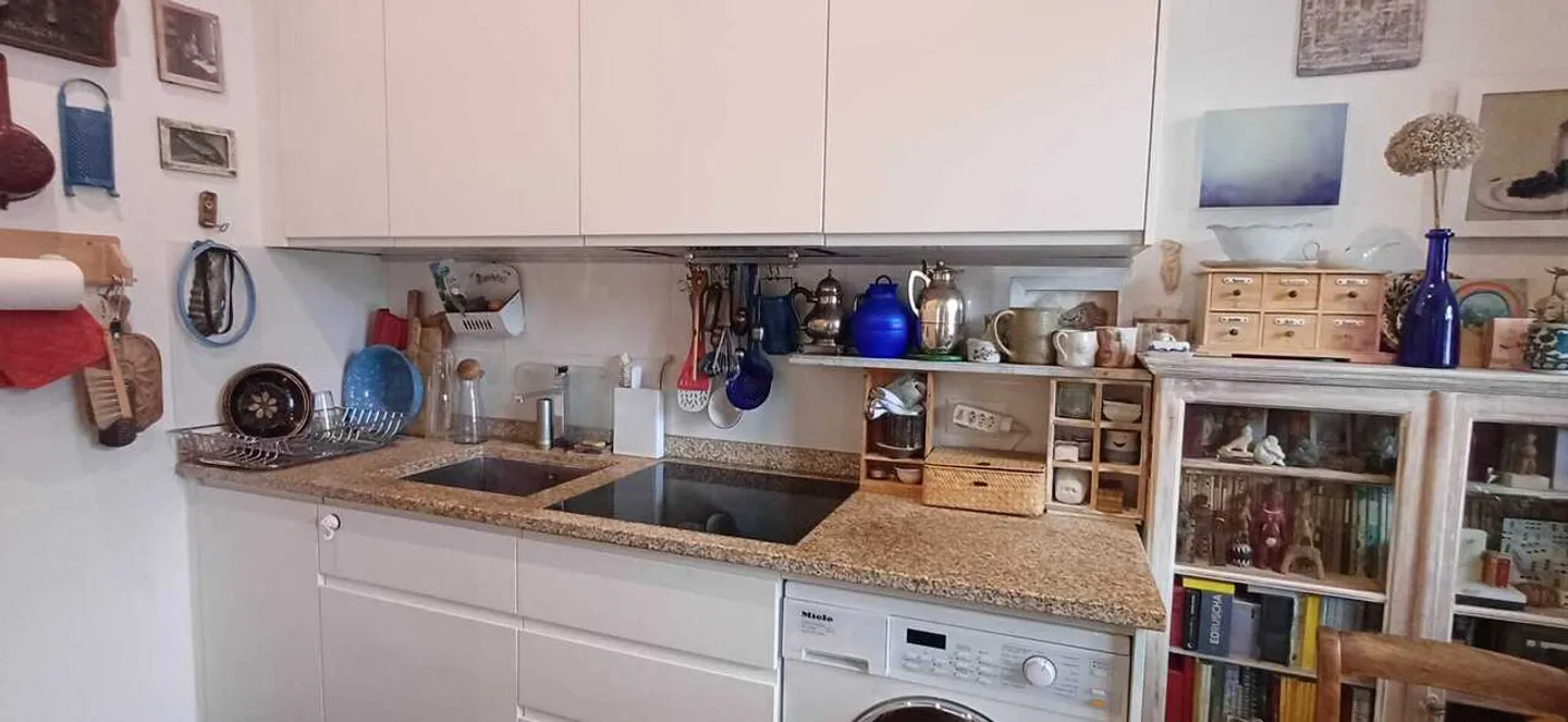 Zu verkaufen teilweise oder als Ganzes, das Gebäude mit 4 Wohnungen + Lager - Foto 8 von 11