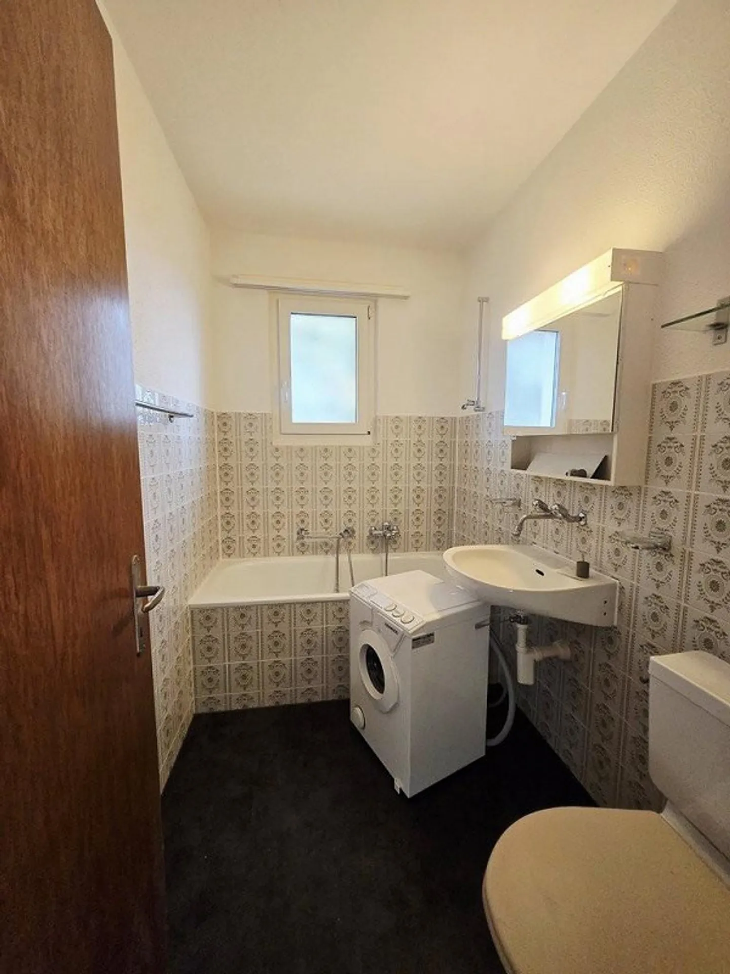 Appartement attrayant de 3,5 pièces avec balcon au 1er étage - Photo 7 sur 8