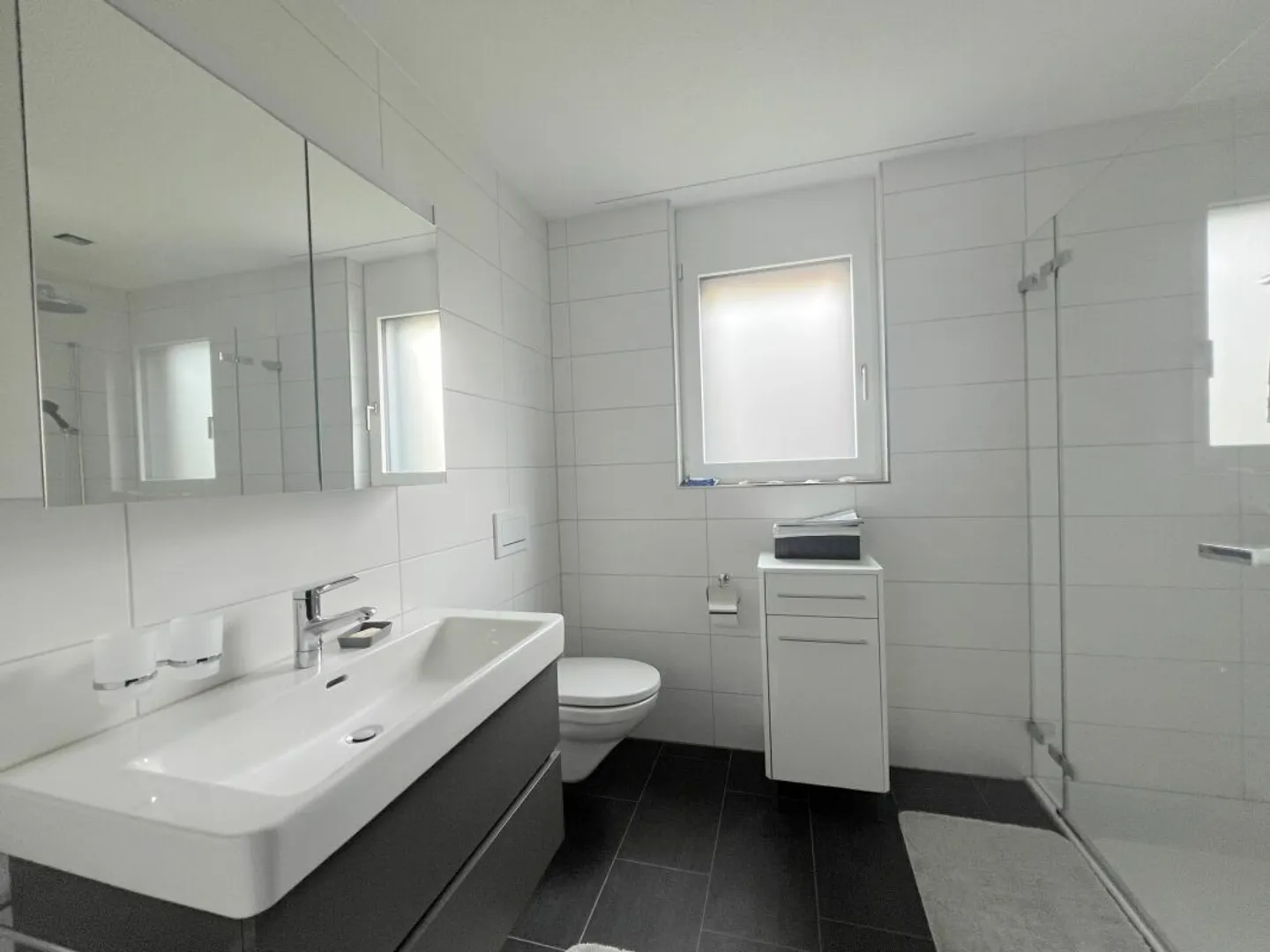 Moderne Maisonette mit 6.5 Zimmern - Platz für Ihre Zukunft - Foto 10 von 13