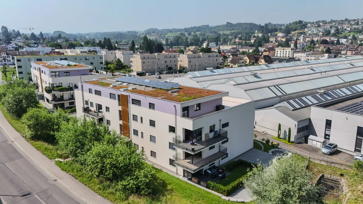 Appartamento moderno e quasi nuovo di 3,5 locali - Foto 17 di 21