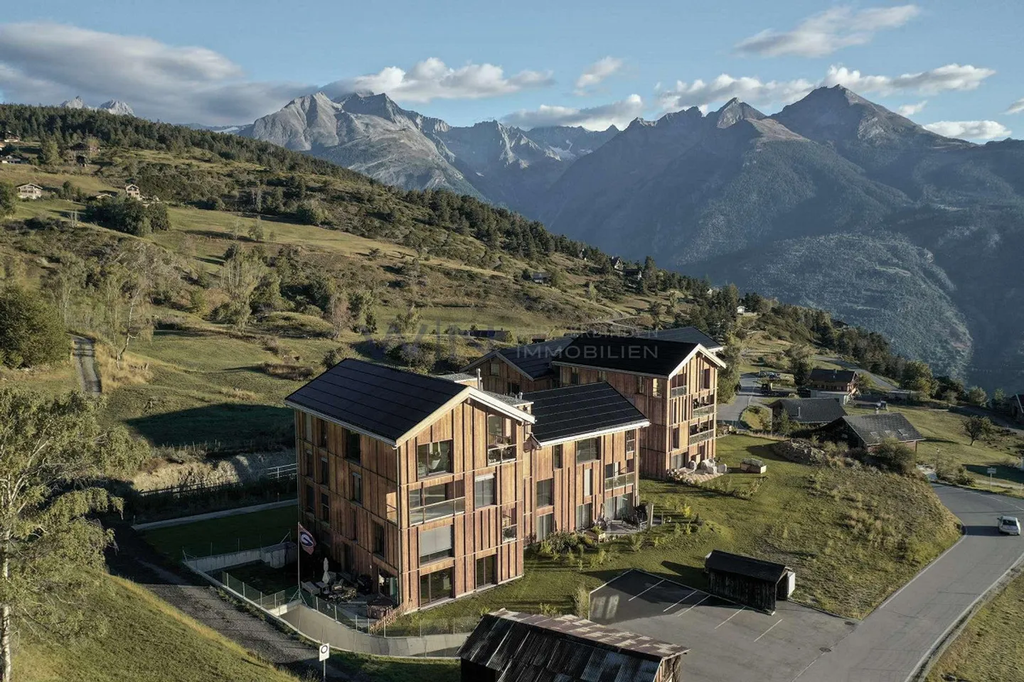 Sun Place above the Rhone Valley - Photo 6 of 11