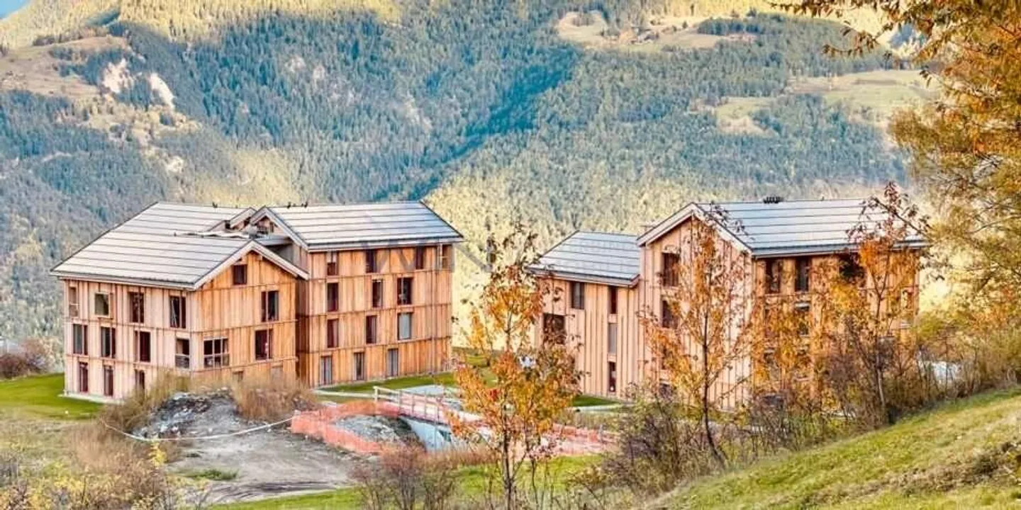 Sun Place above the Rhone Valley - Photo 9 of 11