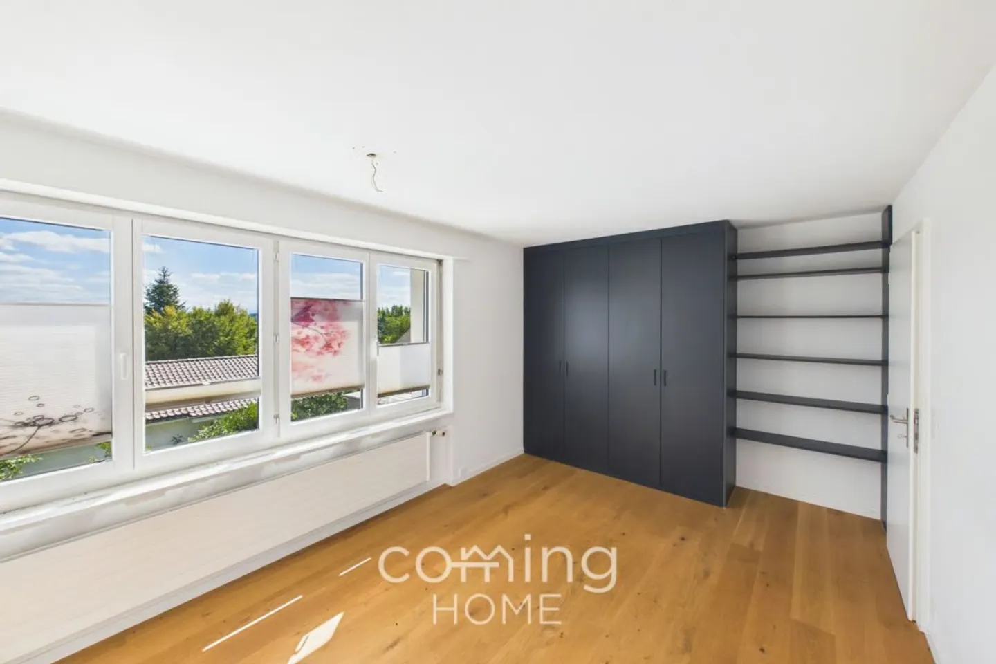 Casa unifamiliare di 7,5 stanze modernizzata con vista panoramica a Lohn-Ammannsegg - Foto 4 di 19