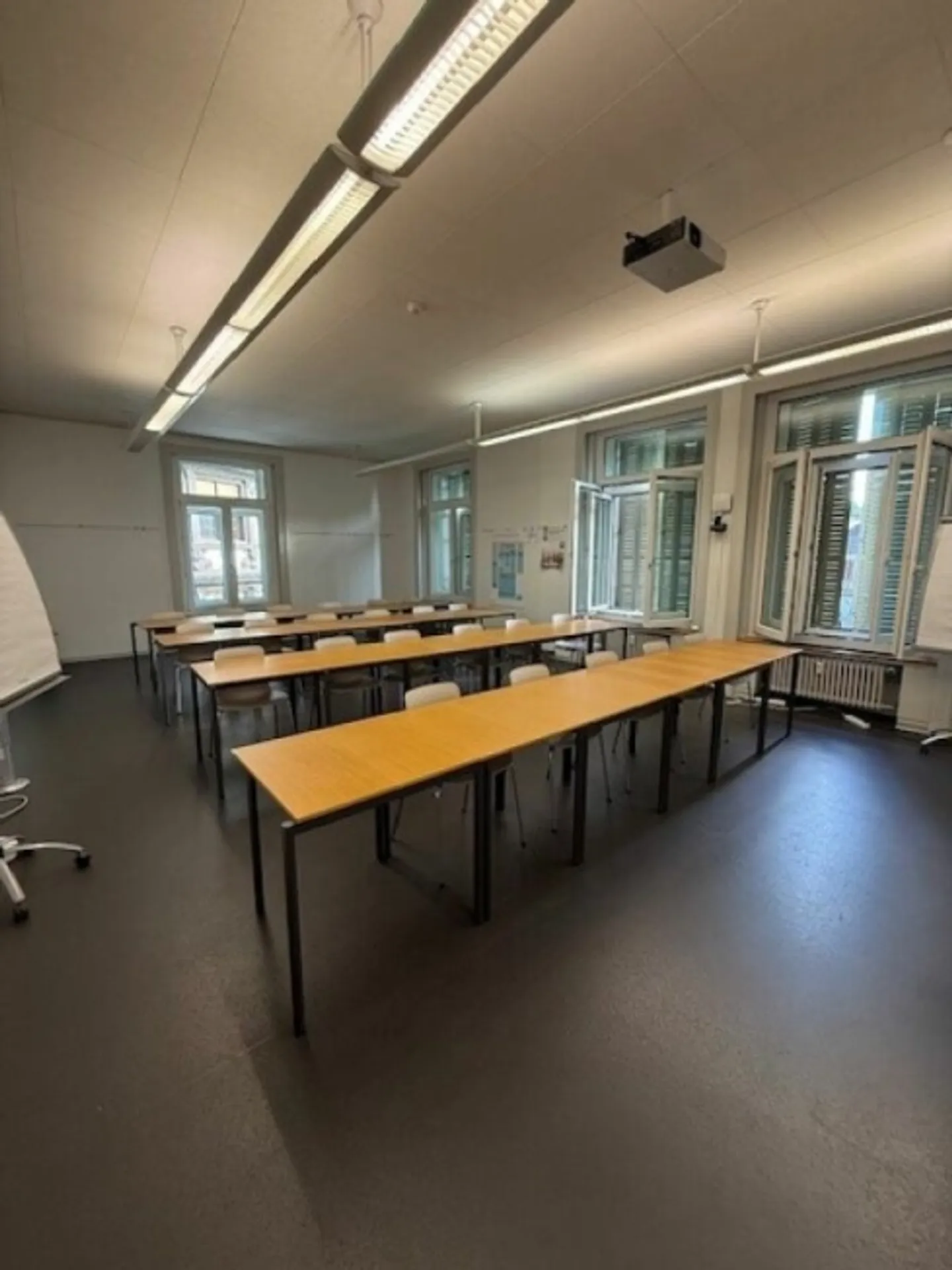 Office Ground Floor to 2nd Floor - Photo 17 of 20
