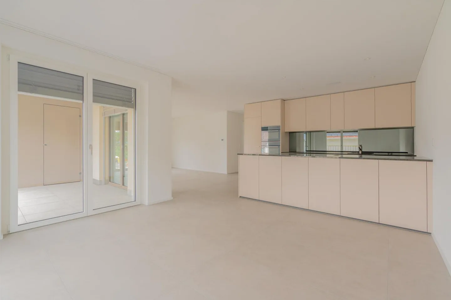 3.5 Zimmerwohnung mit eindrücklicher Weitsicht - Foto 2 von 11