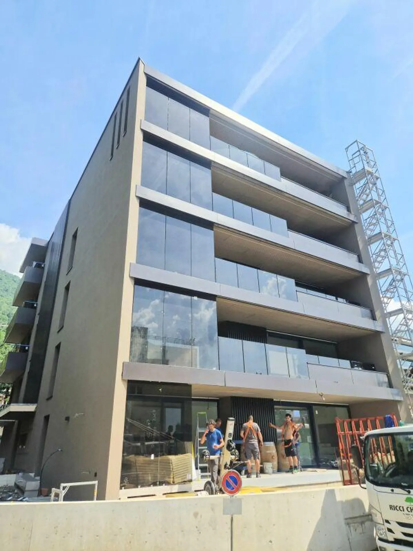 FOR SALE IN MINUSIO - 2.5 ROOM APARTMENT IN NEW RESIDENCE - Photo 10 of 14