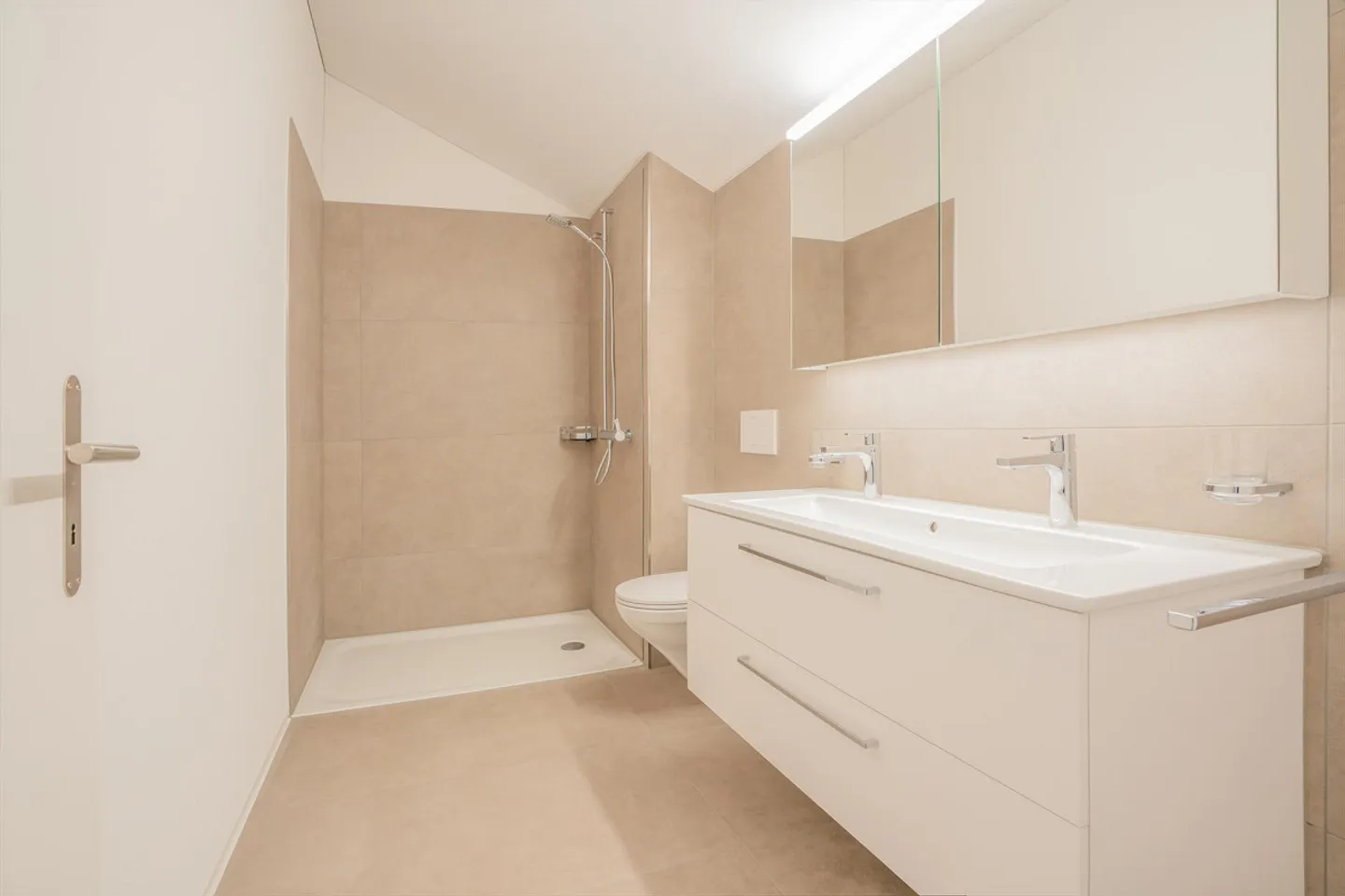 3.5 Zimmerwohnung mit eindrücklicher Weitsicht - Foto 5 von 11