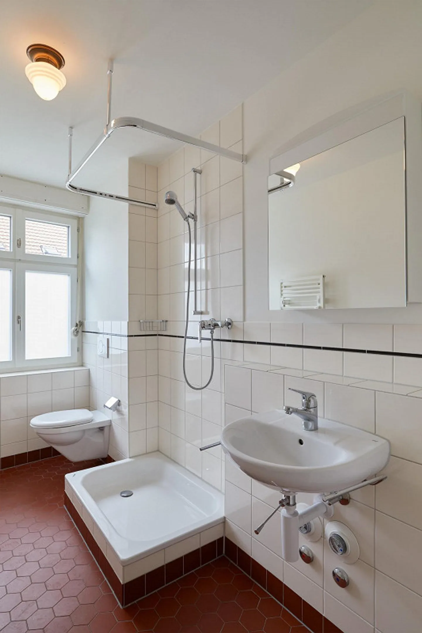 Bright 2-room apartment in the Rosental district - Photo 2 of 7