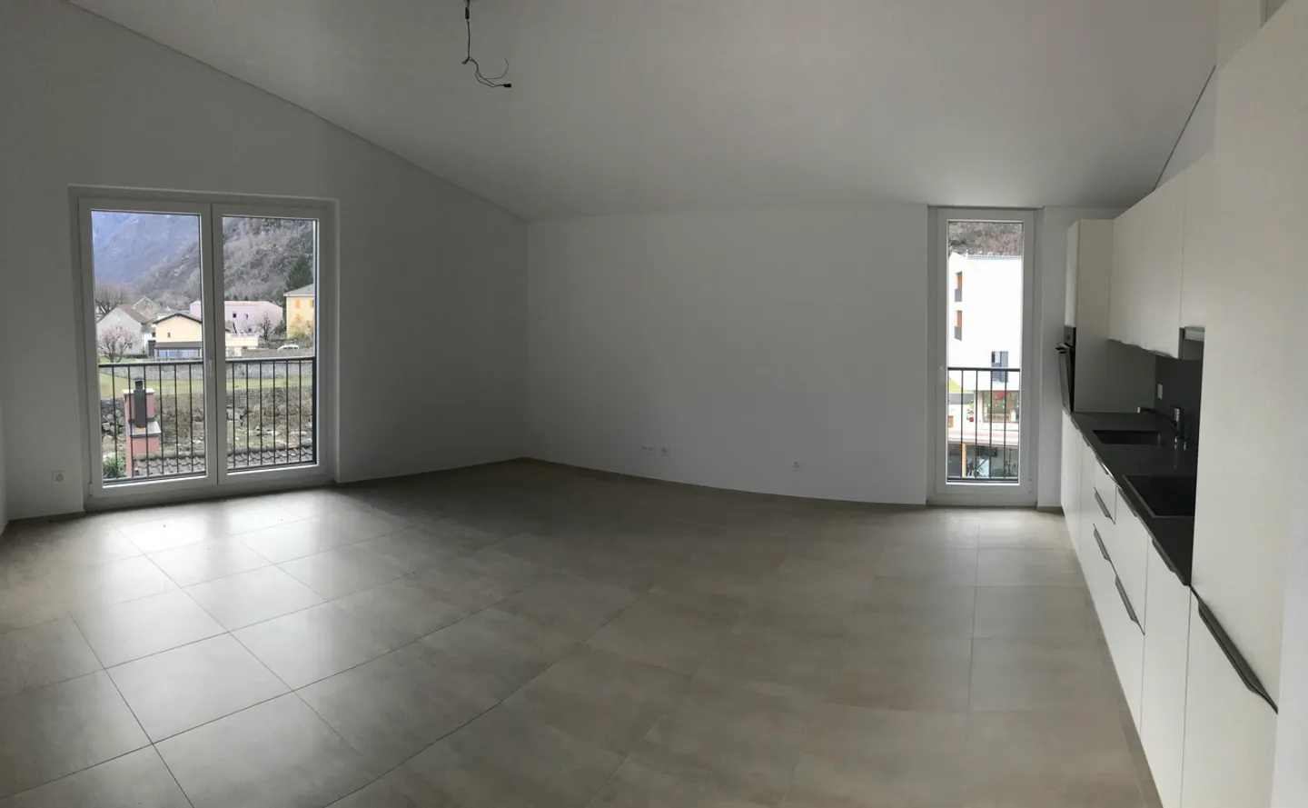 Appartamento in affitto a Lodrino, luminoso appartamento di 3,5 locali - Foto 3 di 10