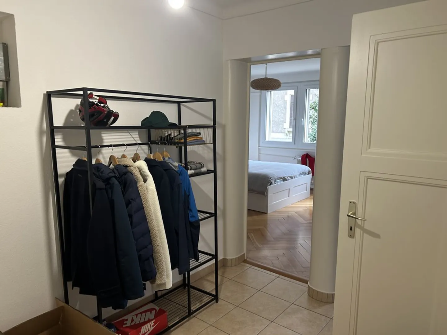 Charming 2.5 Room Apartment - Photo 2 of 6