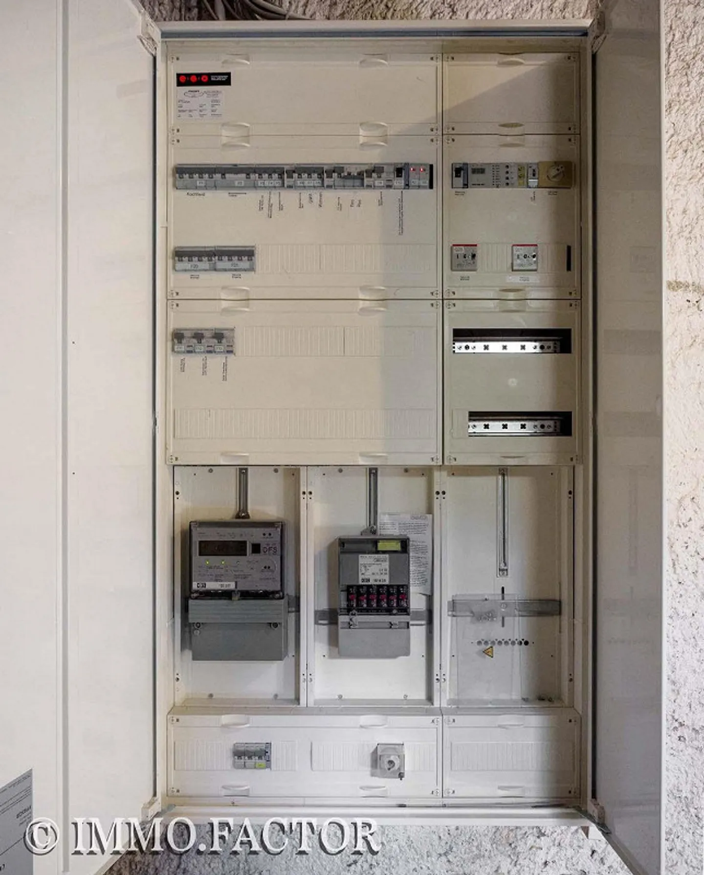 Renovated farmhouse with plenty of space for creative projects ❤️ - Photo 21 of 28