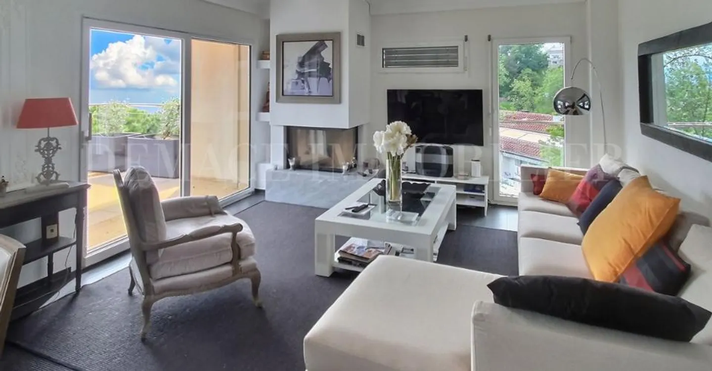 Penthouse exclusif avec vue sur le lac - Photo 1 sur 9
