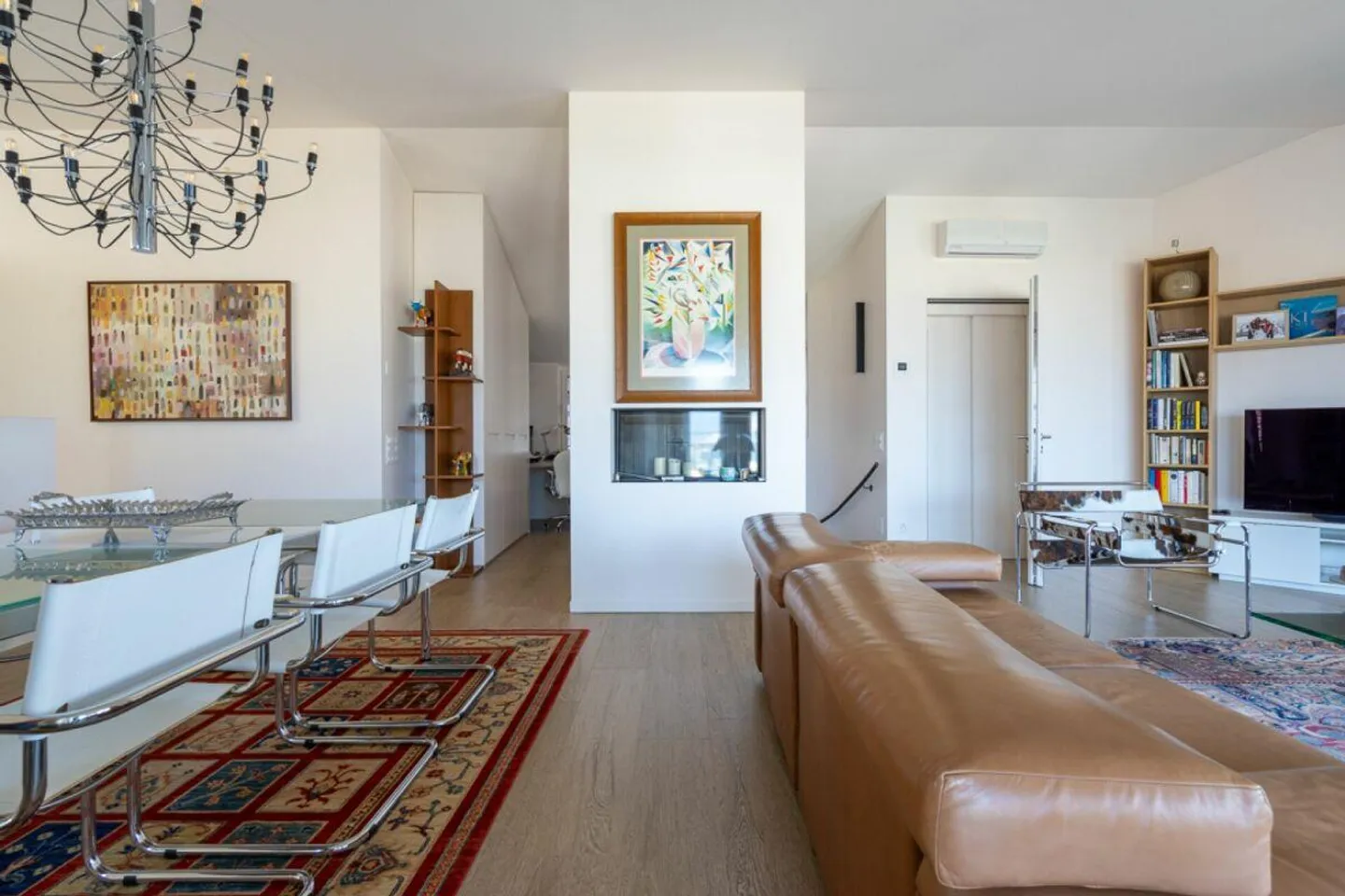 BREGANZONA · VUE SUR LE LAC · MAISON JUMELÉE ÉLÉGANTE AVEC DEUX A... - Photo 19 sur 24