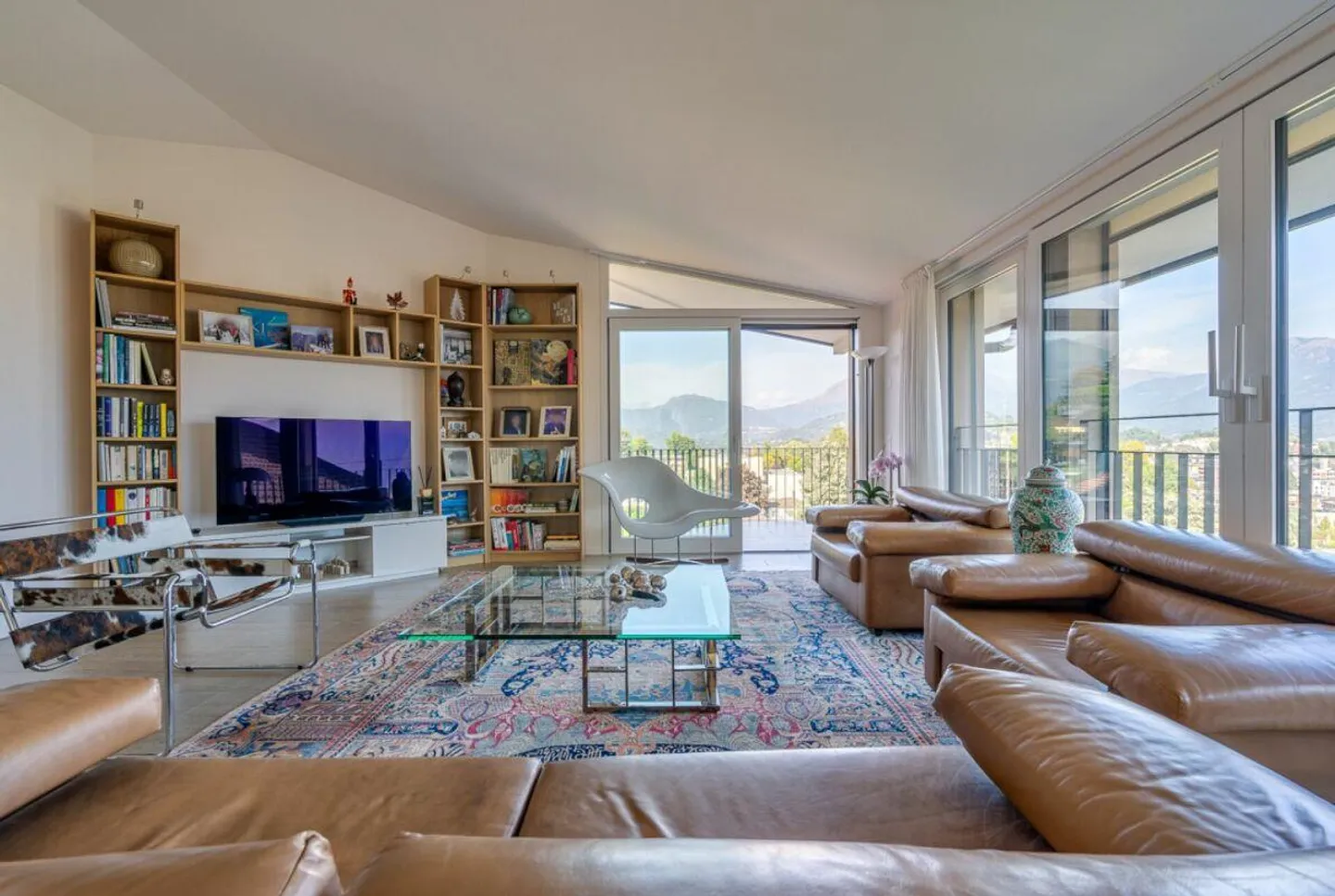 BREGANZONA · VUE SUR LE LAC · MAISON JUMELÉE ÉLÉGANTE AVEC DEUX A... - Photo 20 sur 24