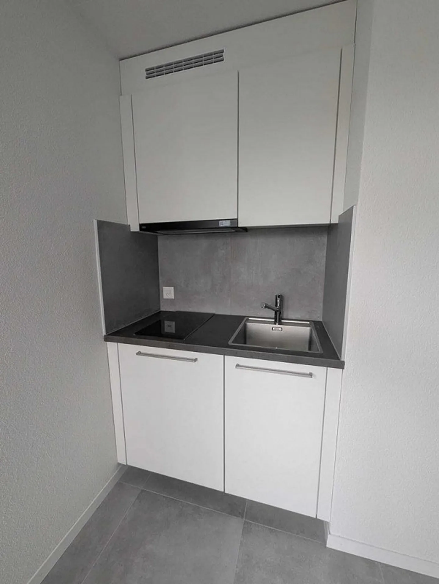 Saniertes Studio im 2. Stock - Photo 3 of 4