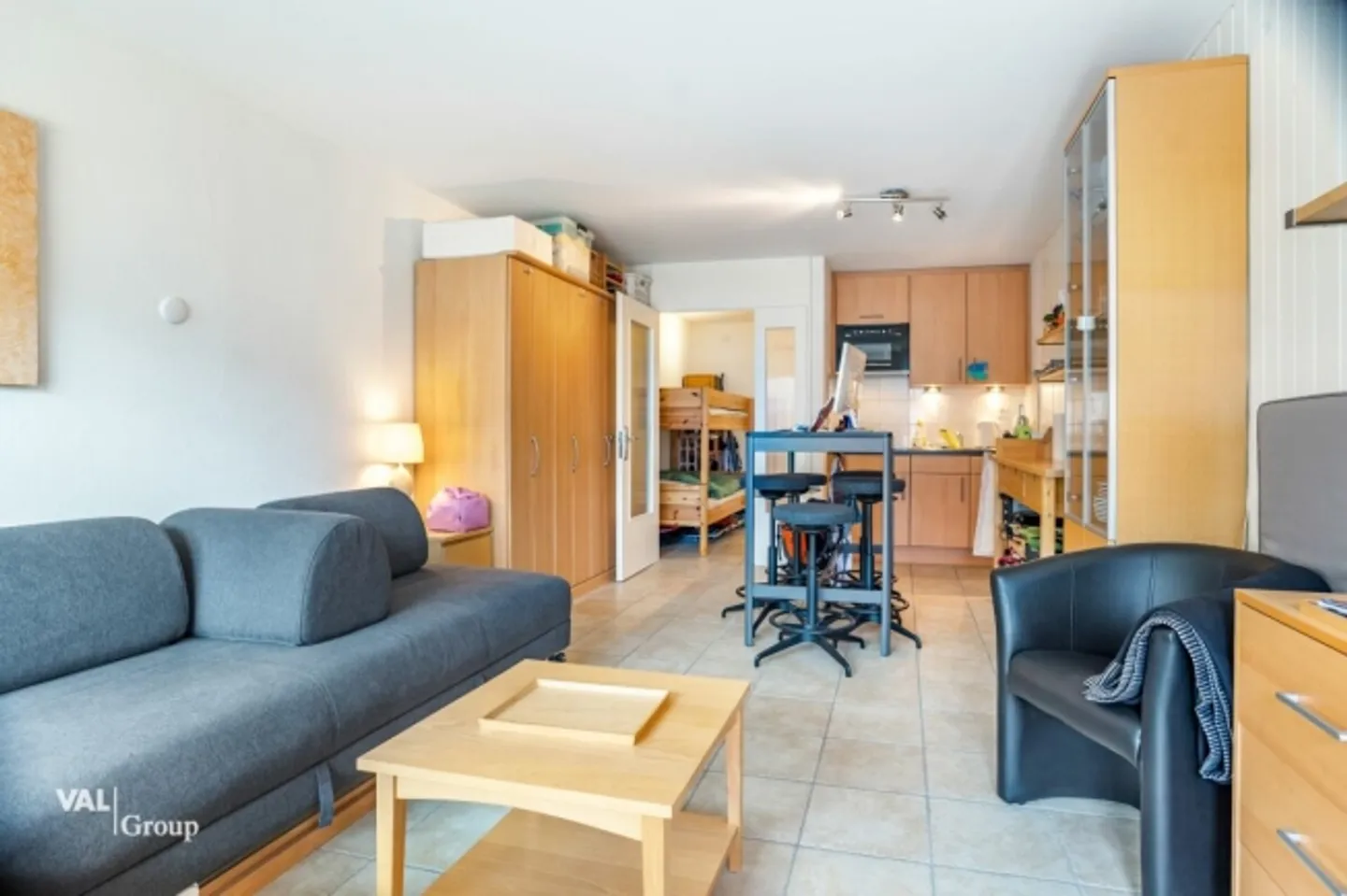 Magnificent Studio with Terrace in the Heart of Nendaz - Photo 3 of 8