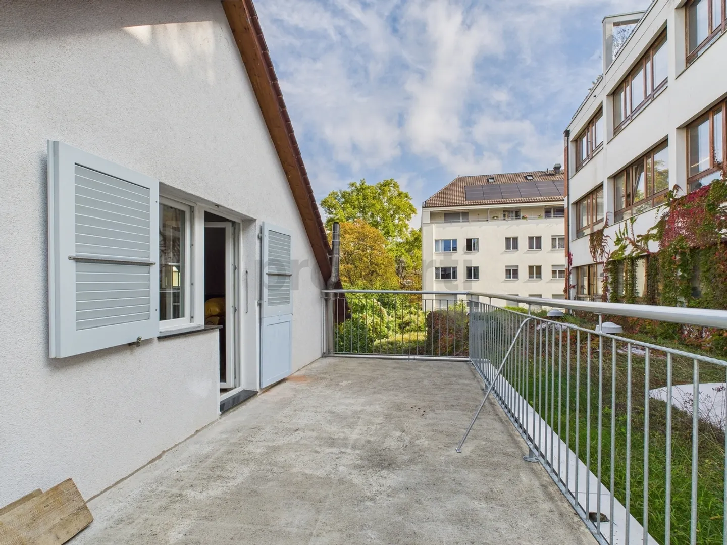 Inviting Row House in Basel with 6.5 Rooms - Photo 11 of 12