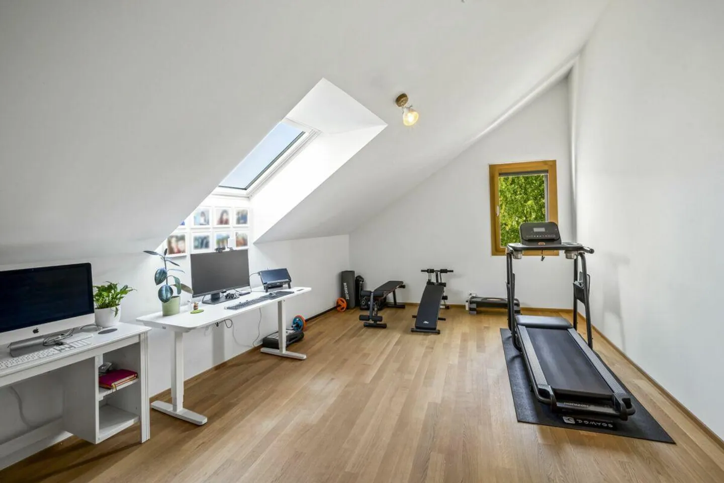 Penthouse élégant et spacieux de 5,5 pièces avec 2 loggias - Photo 12 sur 16