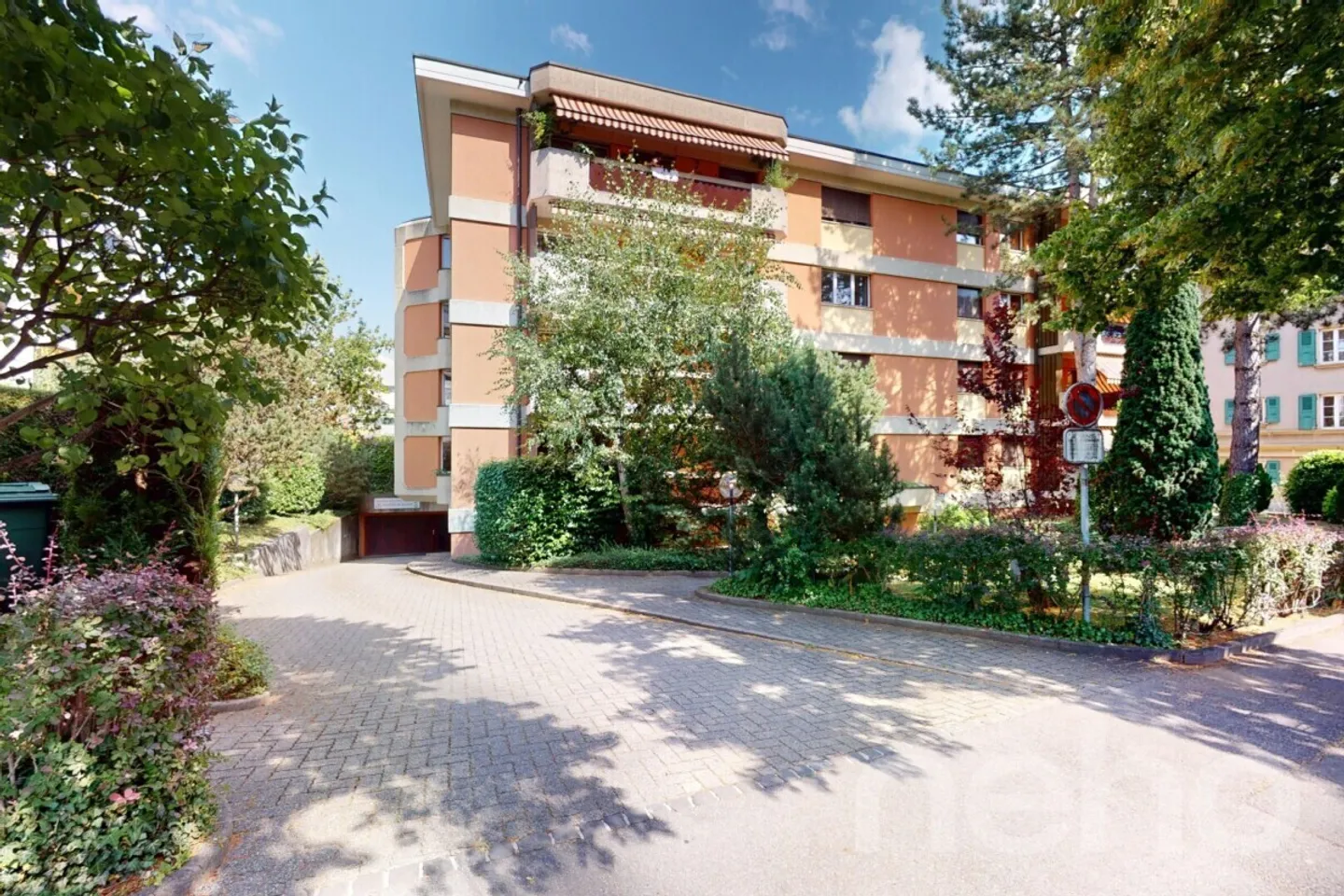 Renovated apartment with balcony, ideal location - Photo 9 of 9