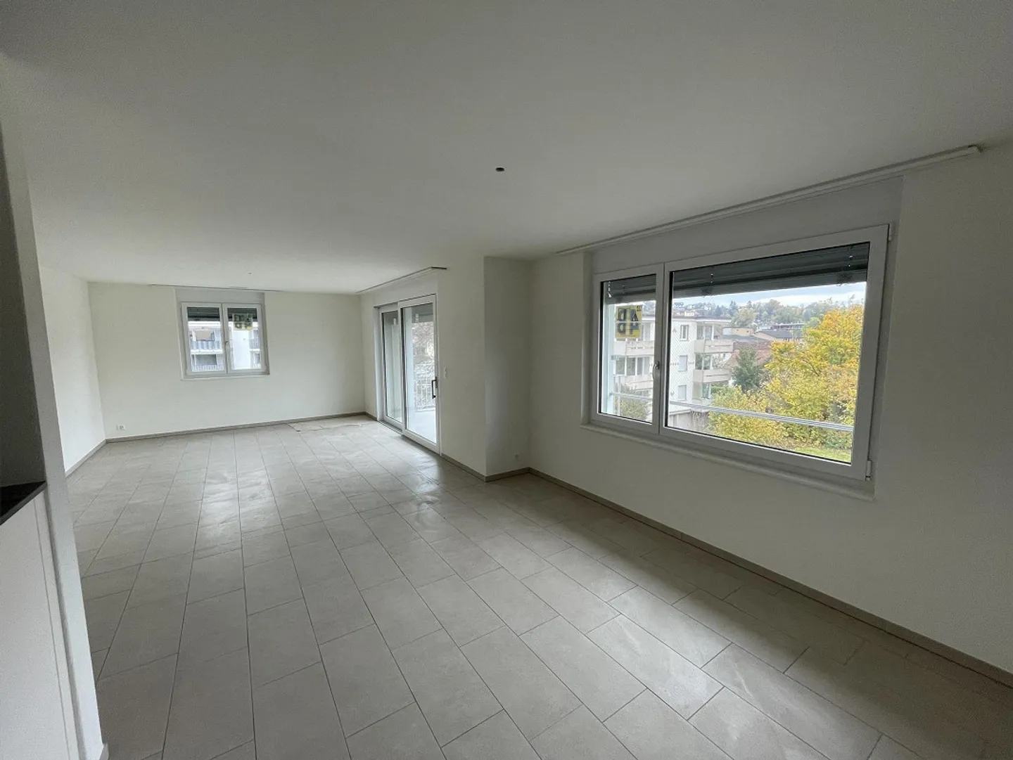 Moderne 3.5 Zimmerwohnung an ruhiger, zentraler Lage - Foto 2 di 9