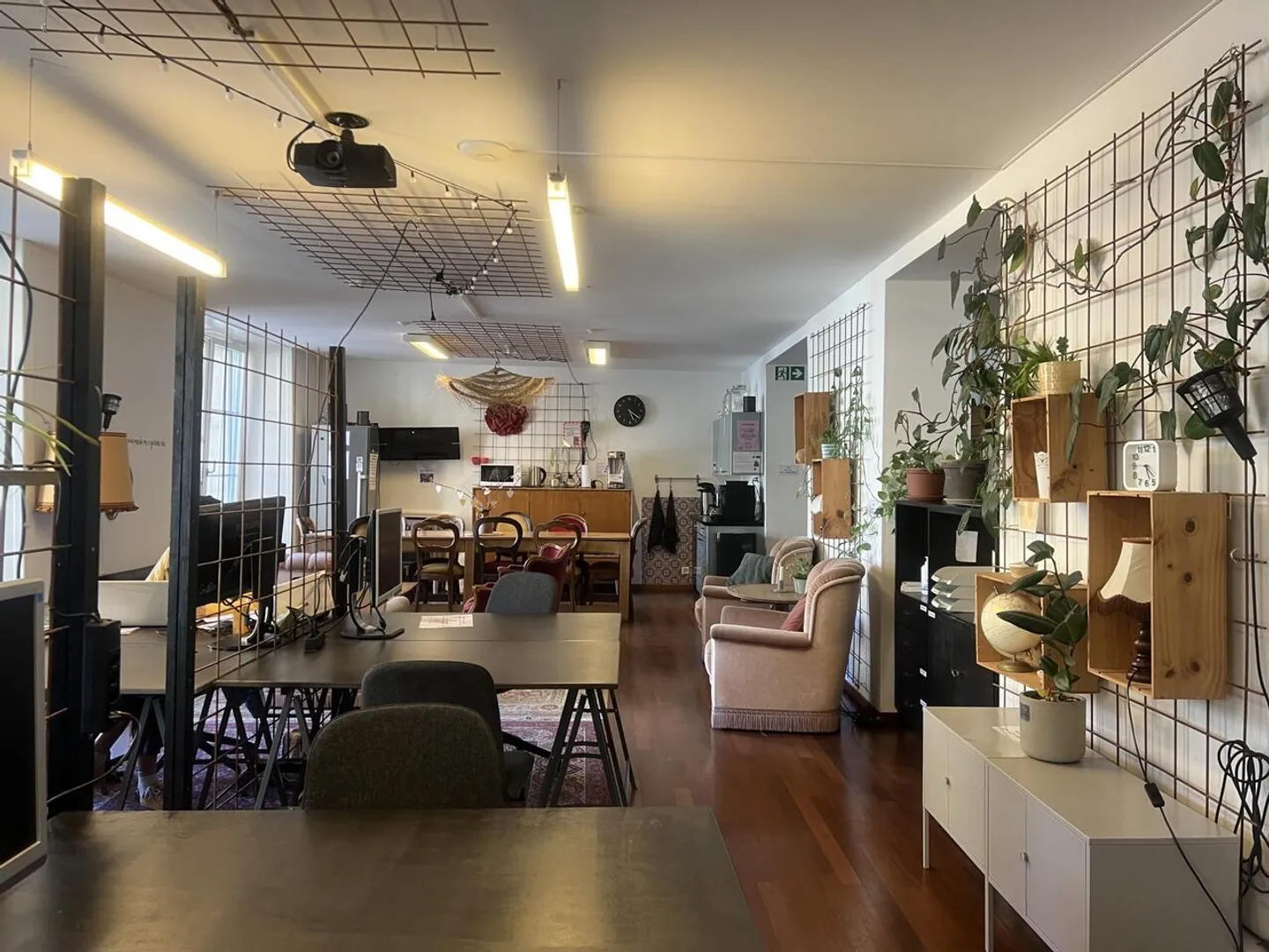 Ufficio spazioso in centro città - Foto 5 di 10