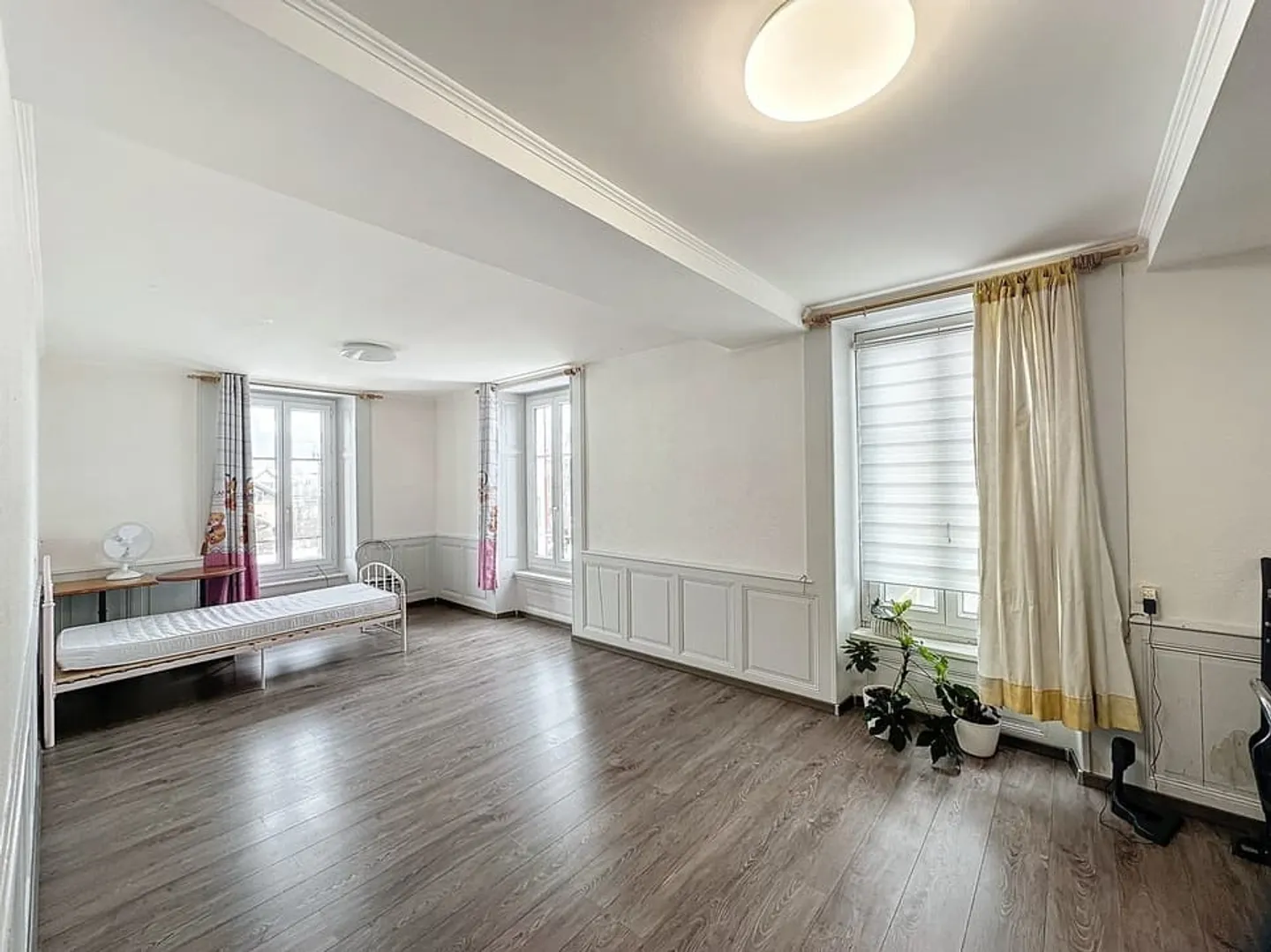 Edificio misto con ristorante - Foto 12 di 13