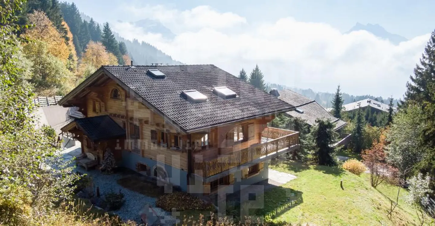 Chalet avec Vue Alpestre Éblouissante - Photo 2 sur 13