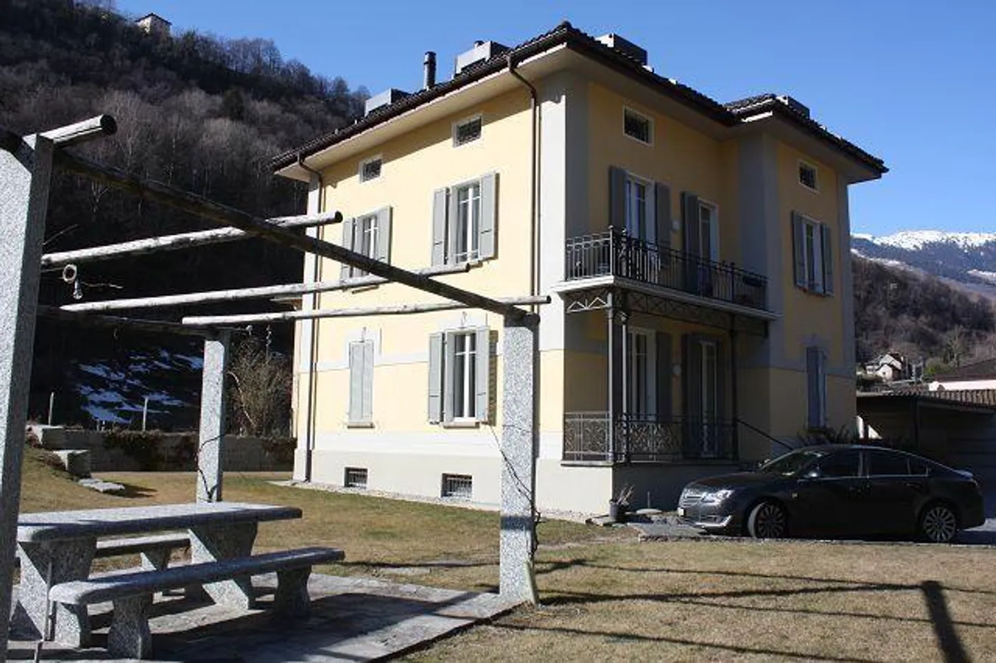 Casa singola in affitto - Foto 3 di 20