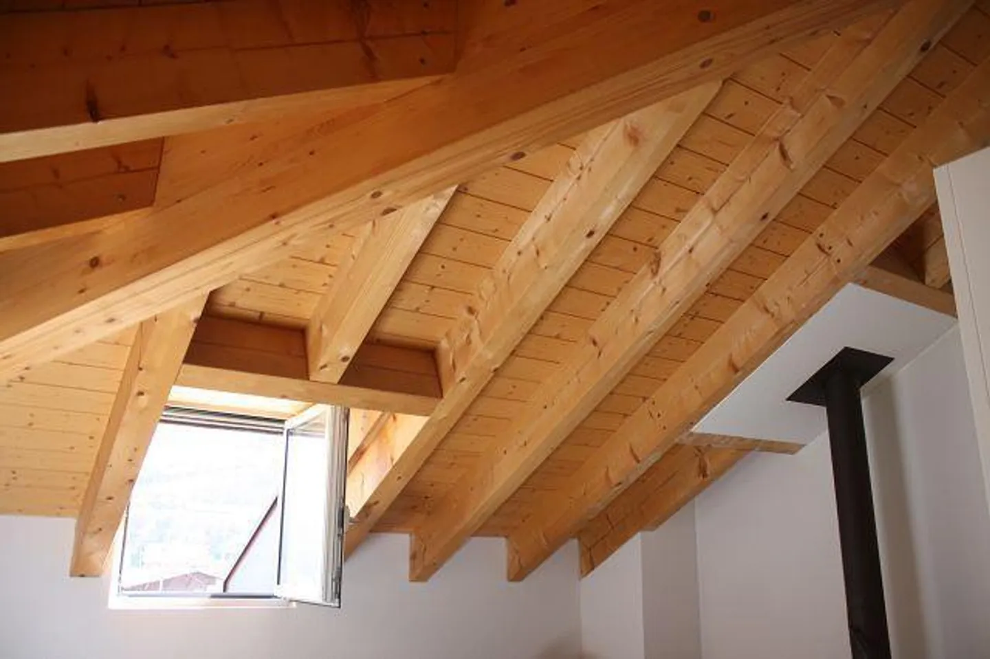 Casa singola in affitto - Foto 7 di 20