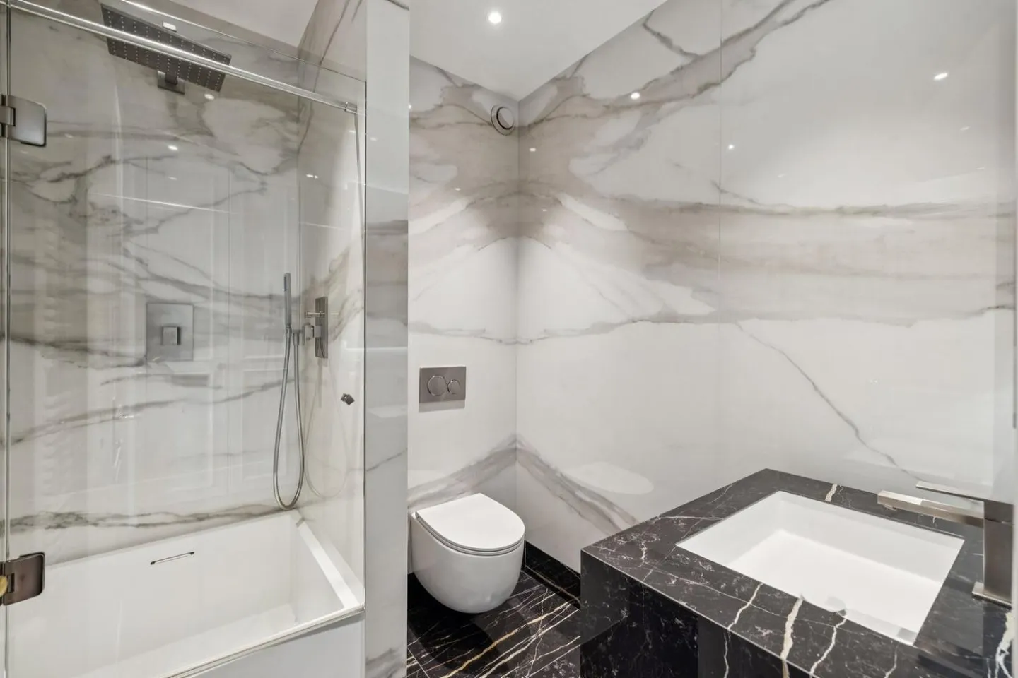 Appartement de Luxe avec Vue - Photo 10 sur 12