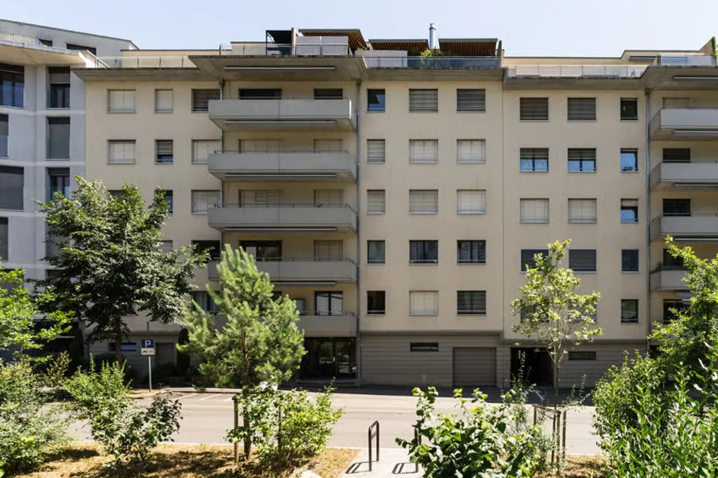 Close to Vevey train station: 4.5P with large balcony - Photo 13 of 13