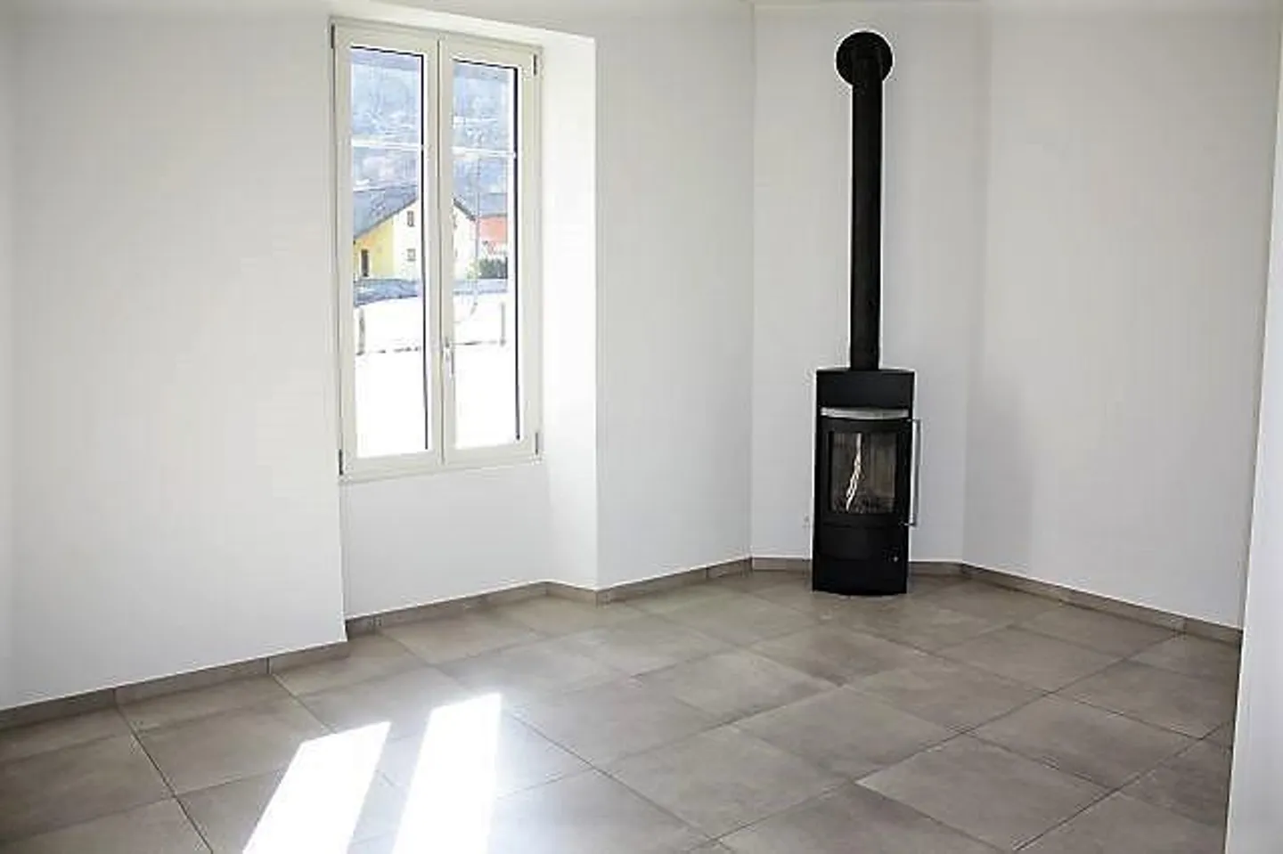 Casa singola in affitto - Foto 16 di 20