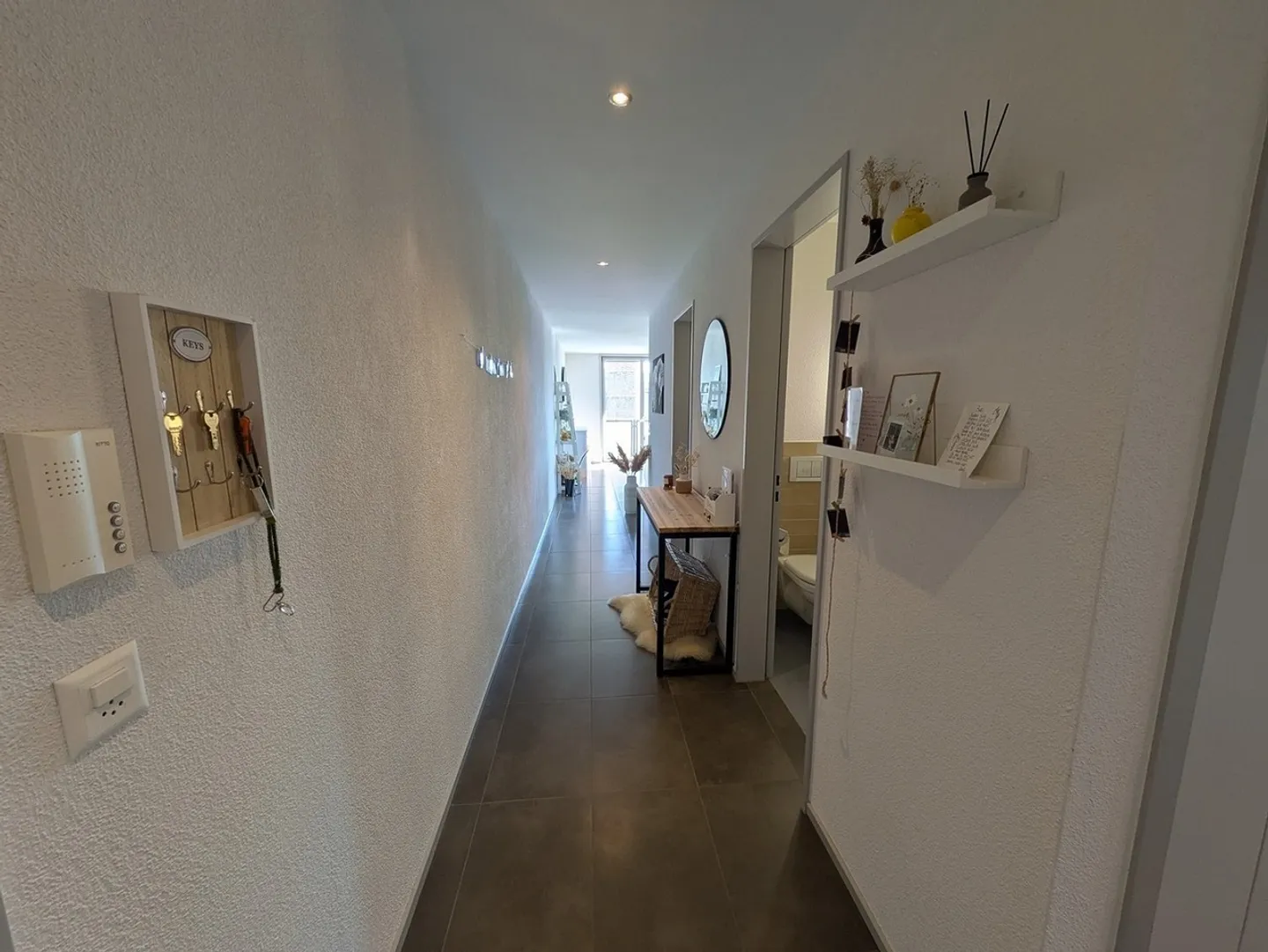 Moderno appartamento di 3 stanze con balcone a Winterthur - Foto 7 di 9