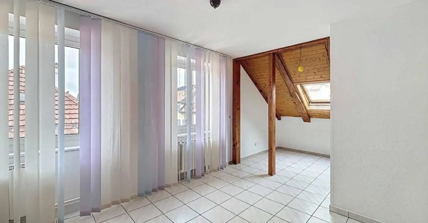Charmante Wohnung in La Chaux-de-Fonds - Foto 4 von 12